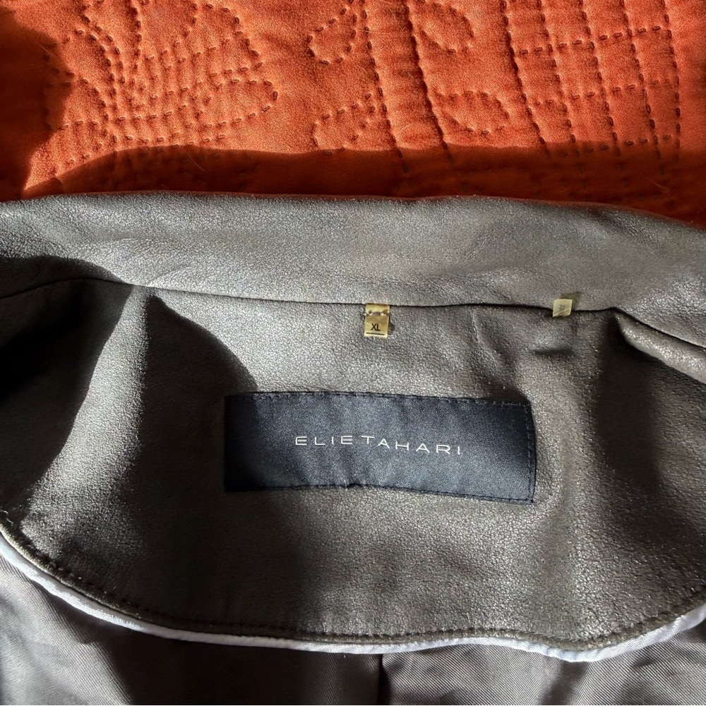 Elie Tahari Lamb Leather Jacket - Picture 6 of 7